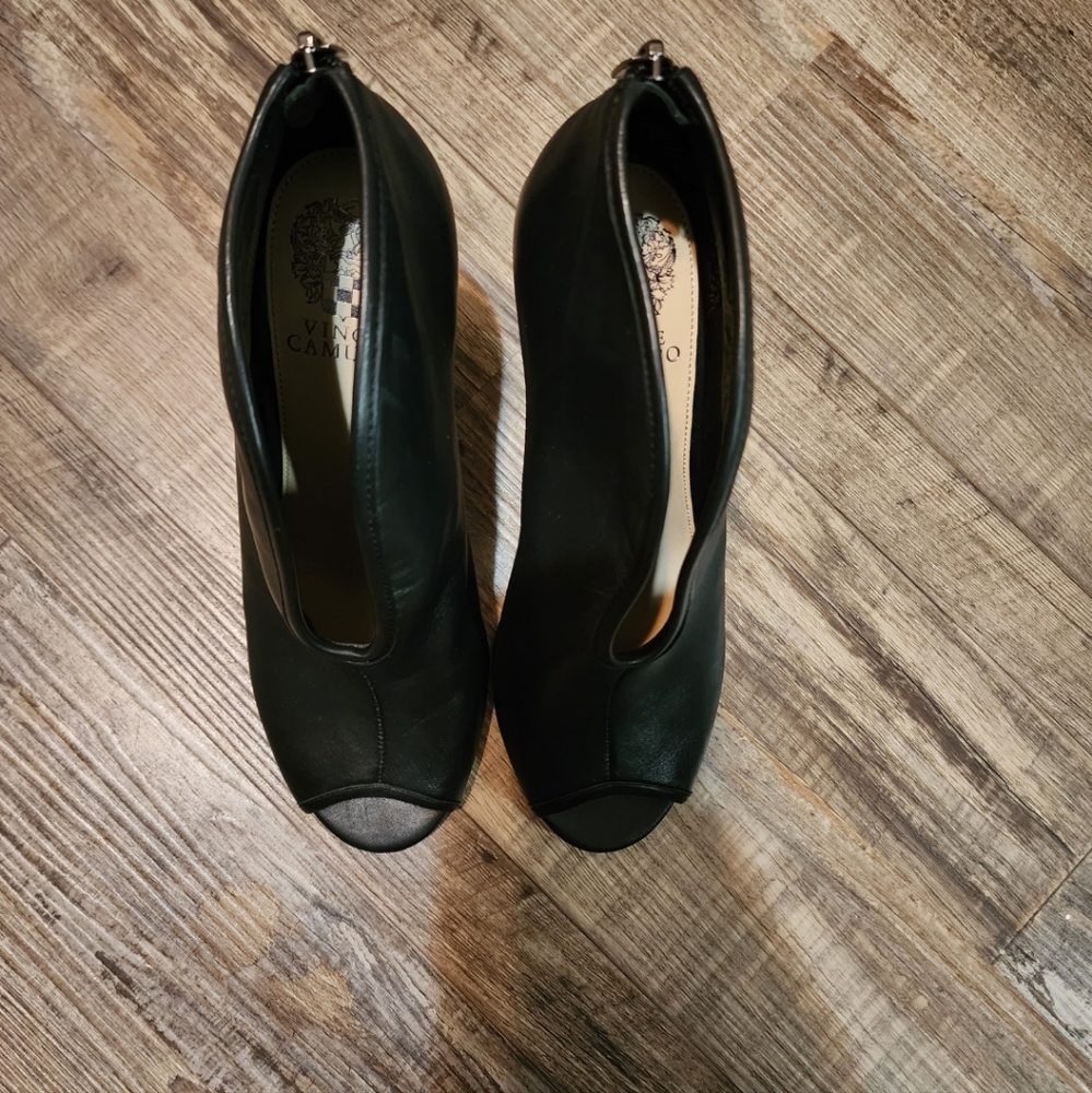 Vince Camuto